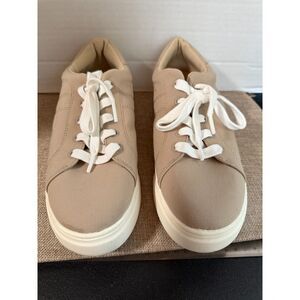 Ladies Beige Canvas Sneakers Size 9 by ModLove Excellent Pre-Worn Condition!